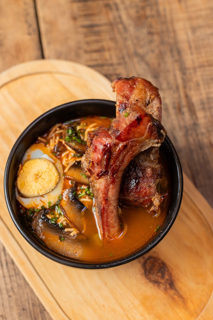 Ramen con Costilla ahumada